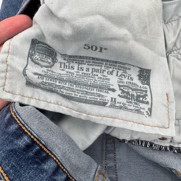 Levi's 501 Jeans Mens 34x32 (34x30 ACTUAL) Original Fit Button Fly Blue Denim - Picture 10 of 11